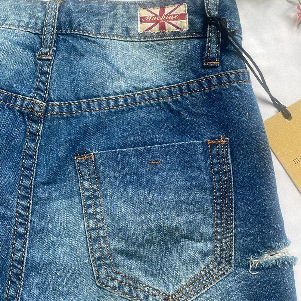 Machine Distressed Denim Shorts - Picture 9 of 10